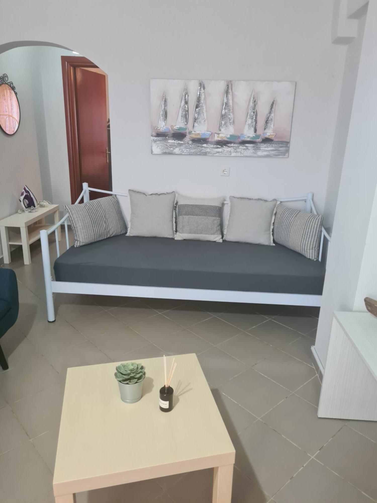 Makis Apartments Touzla Офринио Экстерьер фото